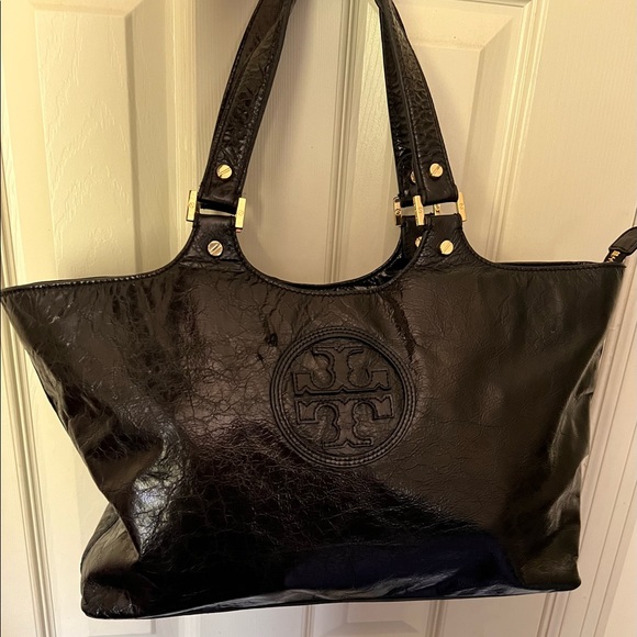 Tory Burch Handbags - Tory Burch Satchel. Large. Black. Leather18” W by 9.5”H.4” Depth. 8” Bag Handle.